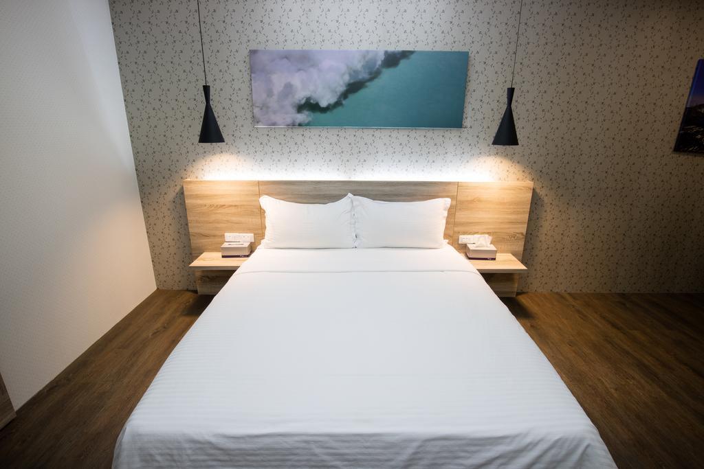 Cozy Cozy Hostel Тайнань Екстер'єр фото